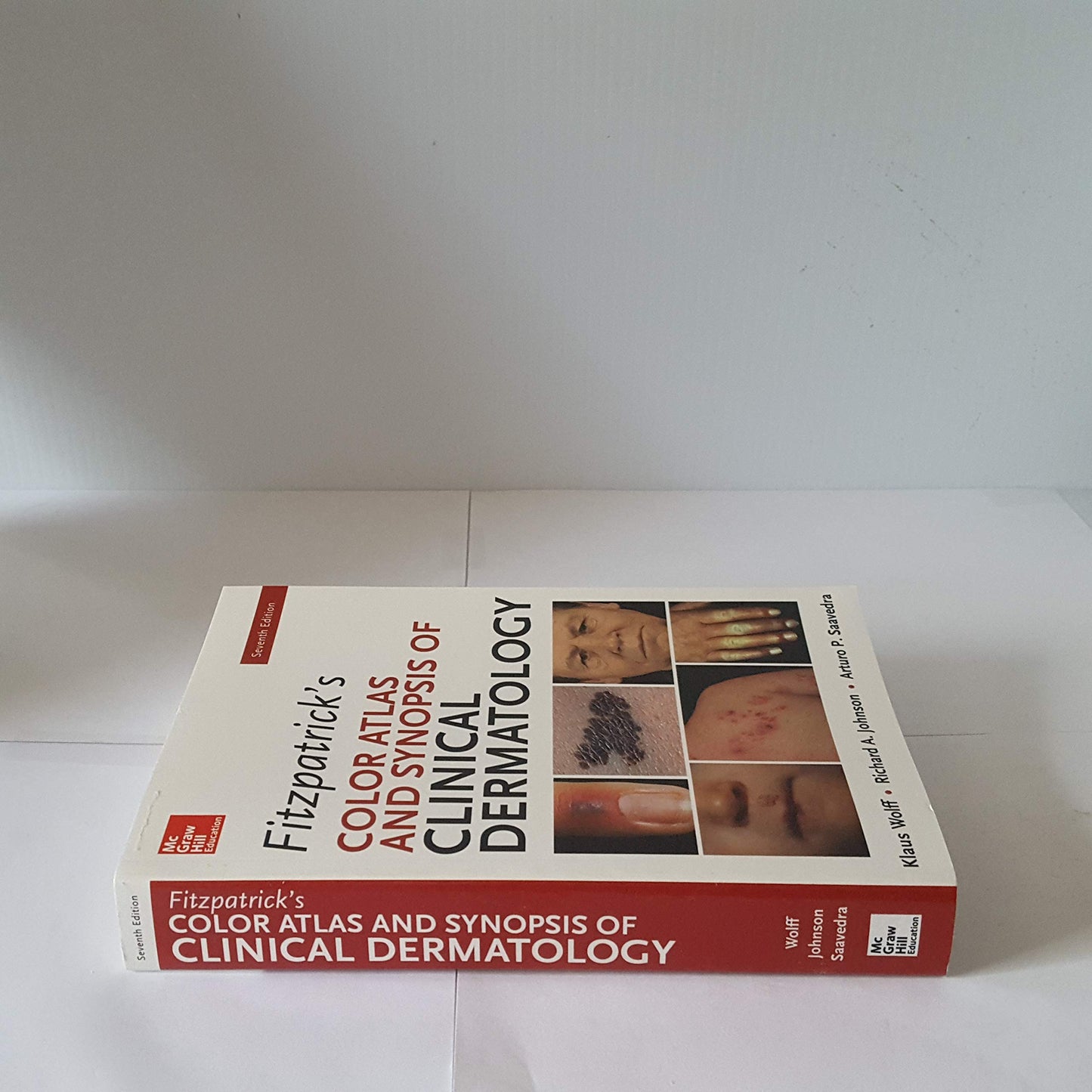 Fitzpatrick's Color Atlas And Synopsis Of Clinical Dermatology