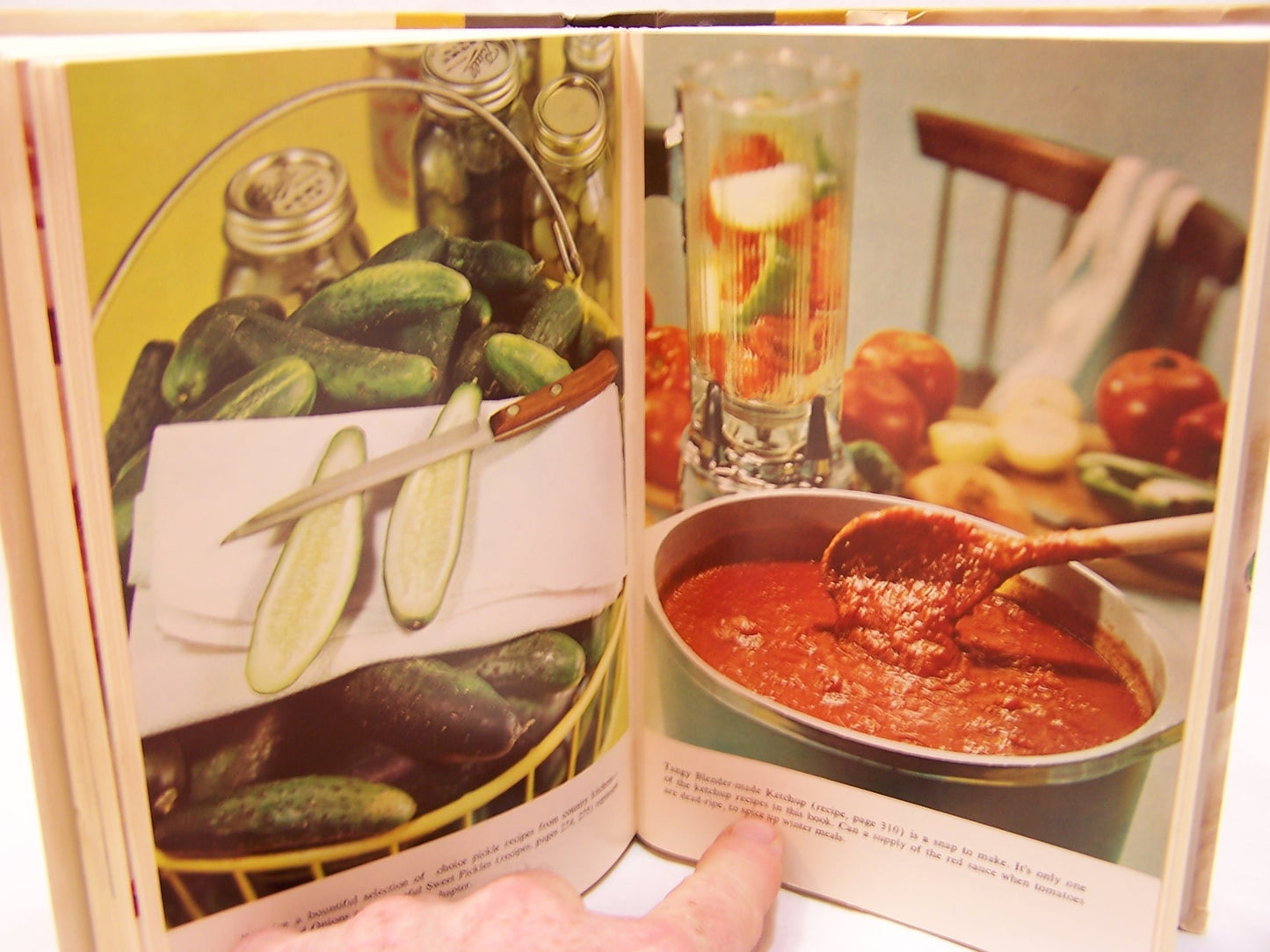 Freezing And Canning Cookbook Prized Recipes From The Farms Of America.